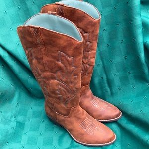 Ladies western boot
